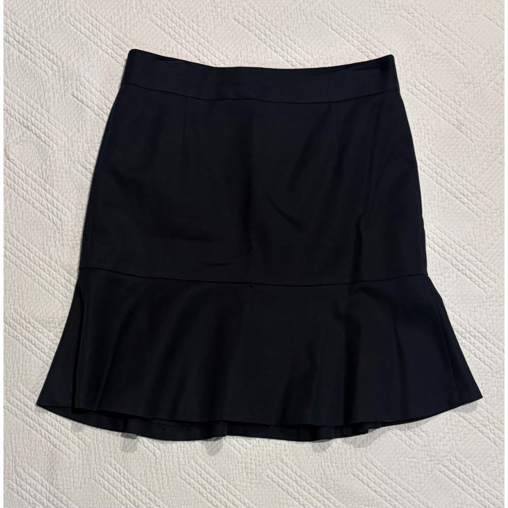 Banana Republic Women's Navy Skirt Size 6 Knee Length Ruffle Lined Career Office